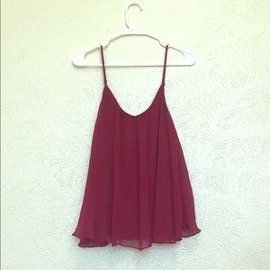 🌸 Wine red flirty tank top